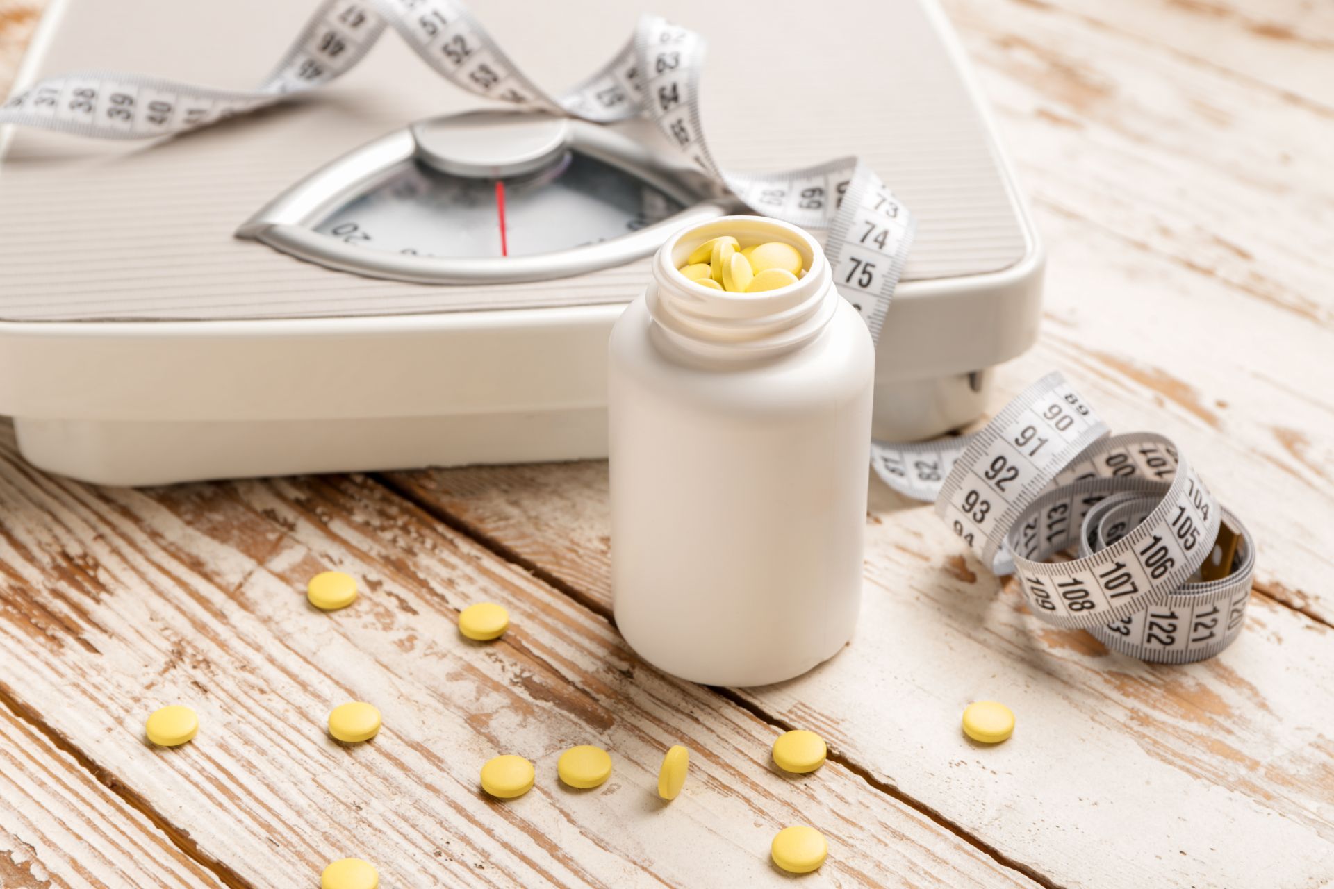 Does creatine help reduce body fat? Does creatine help reduce body fat?